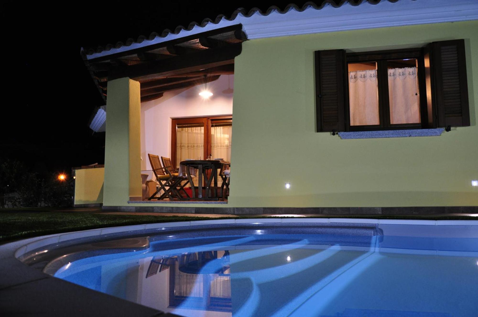 Villa Nadia Con Piscina Privata Budoni Tanaunella Exterior photo
